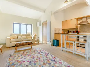 Cottage with barbecue & garden - Image 5