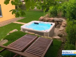 House with garden, sauna & hot tub | Suitable for remote work - Image 2