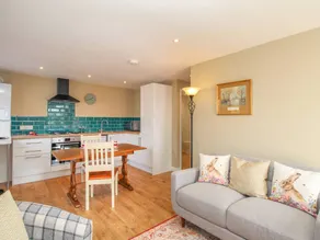 Wonderful cottage with garden | Beach view - Image 3