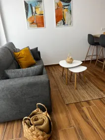 Vacation Home "Amber L5" with Sea View & Wi-Fi - Image 2