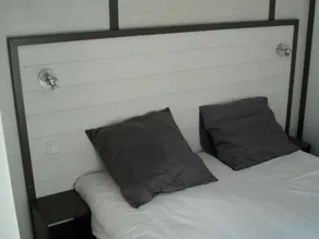 Chalet with heated pool & terrace - Image 5