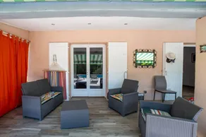 La Parenthèse Villa For 7 People - Image 4