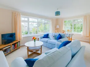 Holiday home with garden - Image 3