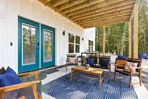 Unique Star Wars-Inspired Vacation Stay with Fire-Pit Lounge near Rock City & Lookout Mountain Fairview, GA - Image 5
