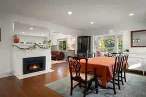 Yellow York House - Image 4