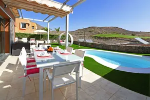 Holiday home with garden, terrace & BBQ | Dogs allowed - Image 3