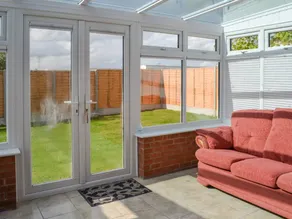 Cottage with garden | Water view - Image 4