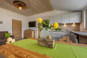 Flat with garden, terrace & barbeque | Garden view - Image 5