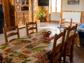 Maison de vacances entièrement équipée avec barbecue, terrasse et jardin - Image 3