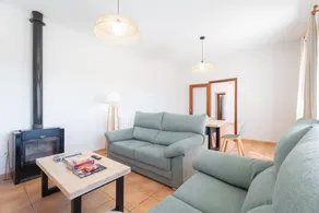 House with terrace, garden & barbecue | Mountain view - Image 2