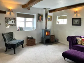Family-oriented pleasant cottage with BBQ, jacuzzi & garden | River view | Pets are welcome - Image 3