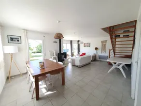 Fully equipped big holiday home with barbeque, garden & terrace | Next to the beach - Image 3