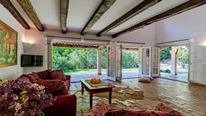 Apartment with pool, BBQ & garden | Dogs allowed - Image 2