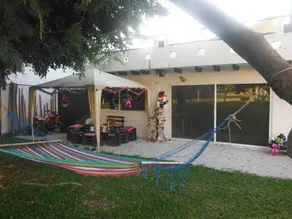 Habitación privada con barbacoa, jardín y piscina - Image 4