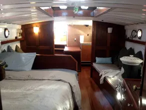 Fabulous Yacht Rental for a Unique Glamping Getaway in Bay Area, California - Image 3