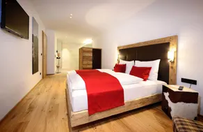 Holiday apartment with garden, BBQ & terrace - Image 2