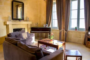 Beautiful villa with pool & terrace - Image 5
