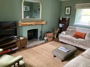 Cottage with garden - Image 5