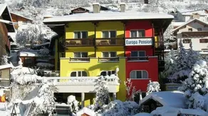 Family-friendly flat with garden | Mountain view | Perfect for remote work - Image 5