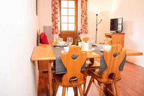 Ferienwohnung mit Pool - Image 2
