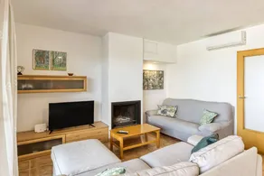 Oasis Premium Costa Brava – Apartment with Garden, Pool, and Beach 50 m Away - Image 5