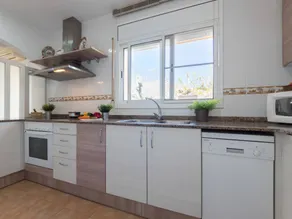Holiday home with private pool, garden & terrace - Image 4