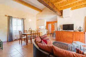 Villa con griglia, piscina privata e giardino | Vista sul giardino - Image 4
