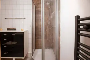 Ferienwohnung Hummer – Gemütlicher Rückzugsort mit Platz für kleine Familien - Image 2