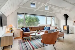Fully equipped lovely holiday home with hot tub & terrace | Pets allowed - Image 4