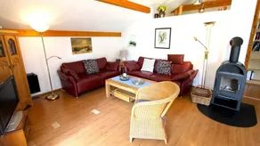 Apartment with terrace, garden & barbecue - Image 2