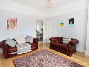 Family-friendly cottage with garden - Image 5