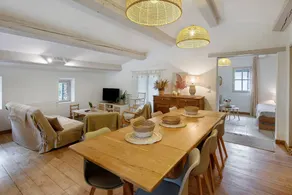 Holiday home with garden, barbeque & terrace | Mountain view - Image 3