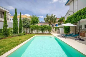 Ferienhaus mit Pool und Garten - Image 3