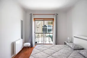 Agréable appartement de vacances avec barbecue et terrasse | Vue ville | À côté de la plage - Image 5