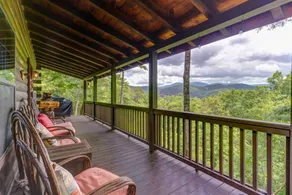 Yanasa Retreat - Image 2