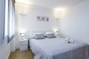 apartment with direct access to the sea - Image 2