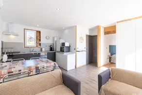 House with garden, BBQ & terrace | Lake view - Image 4