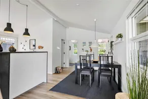 House with terrace & BBQ - Image 3