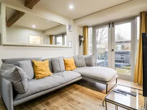 Fully equipped nice cottage with garden & jacuzzi - Image 3