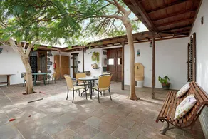 Holiday home with terrace, garden & barbecue | Mountain view - Image 3
