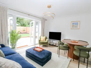 Family-oriented cottage with garden | Beach view | Pet-friendly - Image 4