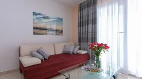 Appartement avec barbecue, terrasse et piscine | Vue mer | Plage à proximité | Avec animaux admis - Image 2