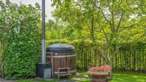 House with terrace, BBQ & garden | Pet-friendly - Image 3