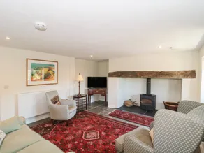 Cottage with garden - Image 3