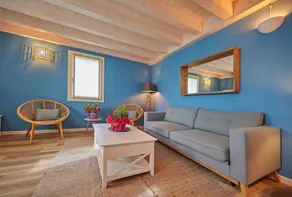 Apartment 'Ca' Marano Ocean' with Shared Pool, Wi-Fi and Air Conditioning - Image 2