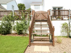 Cottage adapté aux familles avec jardin et terrasse | Vue plage - Image 2