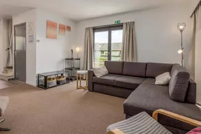 Holiday apartment with terrace & garden - Image 4