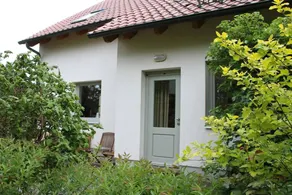 House with garden, terrace & barbeque - Image 4