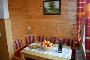 Family-oriented flat with garden & terrace | Next to the ski | Pets allowed - Image 5