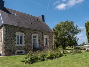 Gite with BBQ & garden - Image 4